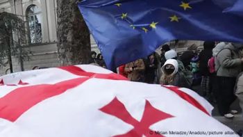 Грузія стала диктатурою – доповідь Європарламенту
