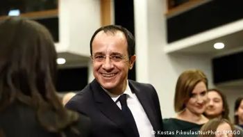 На Кіпрі на президентських виборах переміг ексглава МЗС