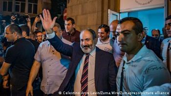 Партія Пашиняна перемогла на парламентських виборах у Вірменії