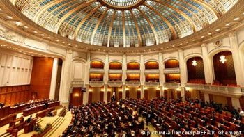 Політична криза в Румунії: парламент не підтримав кандидатуру прем’єра