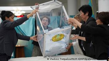 На референдумі в Казахстані підтримали реформу конституції