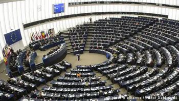 Європарламент схвалив план регулювання штучного інтелекту